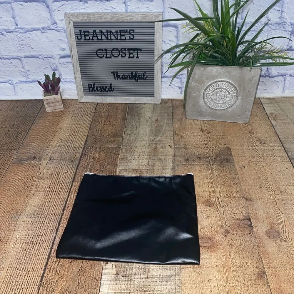 💜 John Mellencamp cosmetic Zipped Bag Live And In Person 2023 Tour New